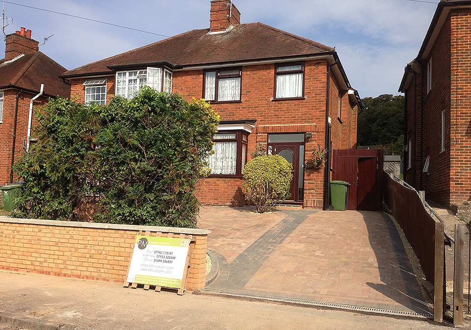 Block Paving by PM Gardens & Driveways