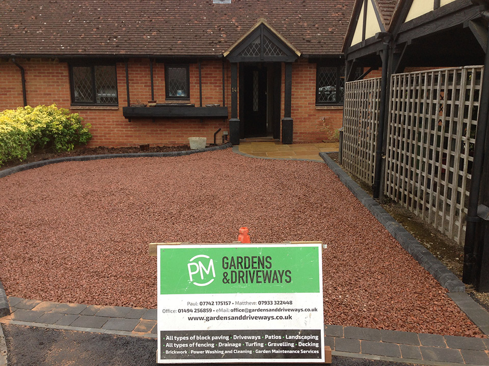 Gravelling by PM Gardens & Driveways