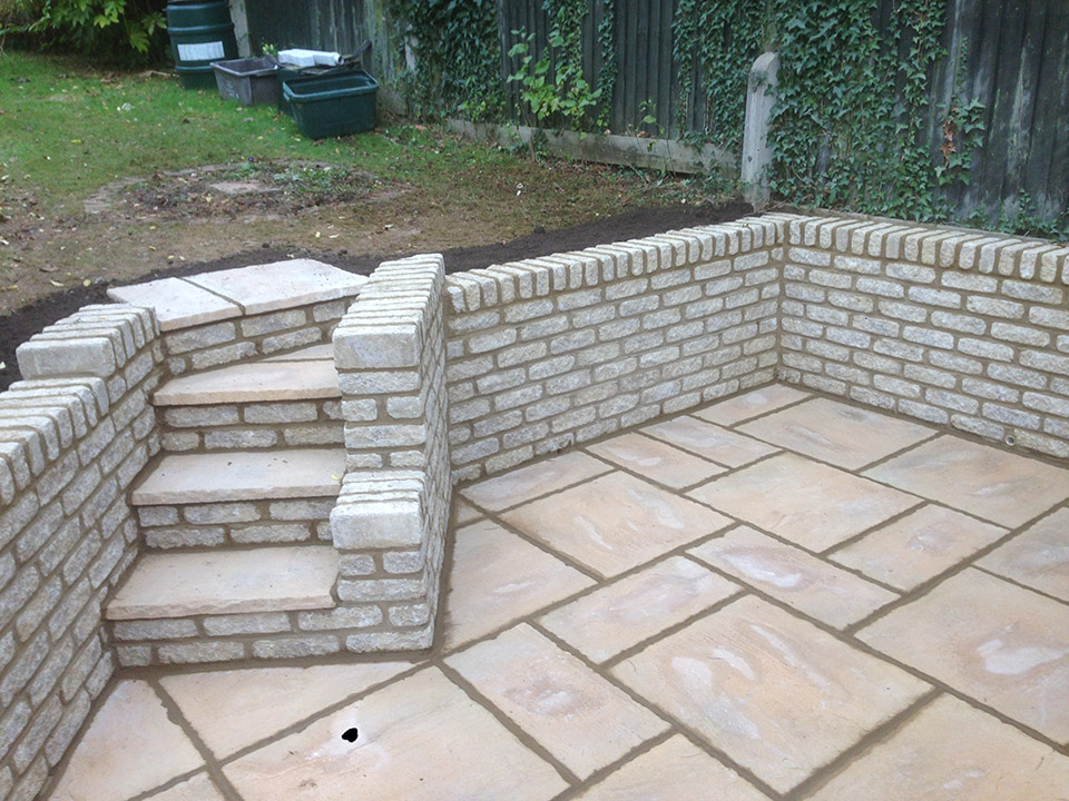 Garden Maintenance by PM Gardens & Driveways